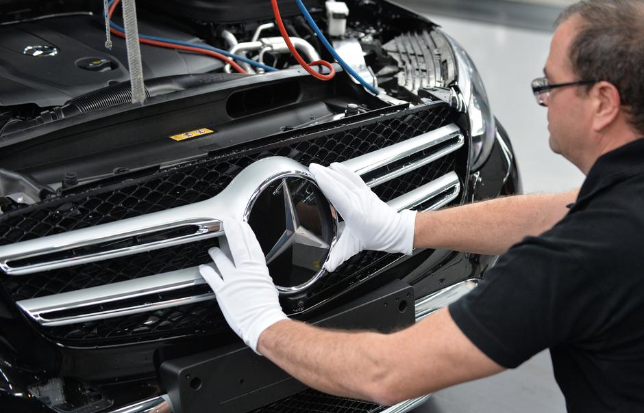 Daimlerovi radnici prijete štrajkom, ako se proizvodnja preseli iz Njemačke | Author: Daimler