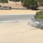 Lamborghini 'zakucala' u ogradu i vinula ga u zrak