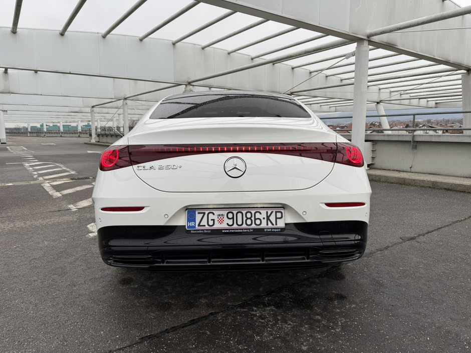 Author: Dubravko Kolarić