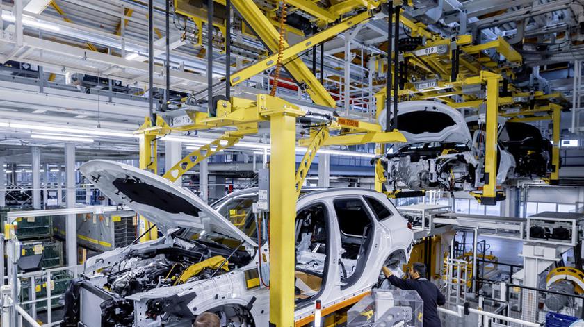 Fahrzeugproduktion im Mercedes-Benz Werk Bremen | Pressefoto 2023

Vehicle Production at the Mercedes-Benz Sindelfingen plant | Press photo 2023
