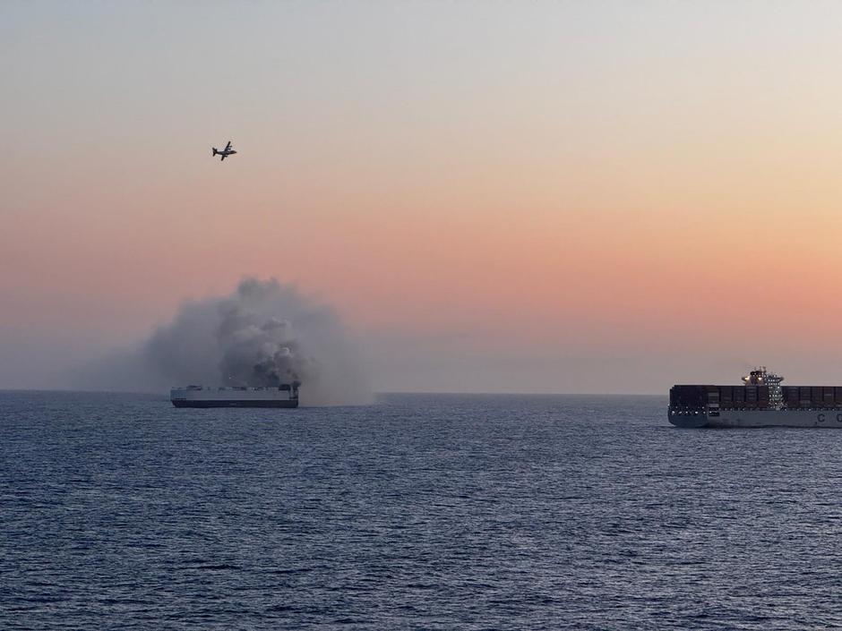 U.S. Coast Guard responds to vessel fire in the northern Pacific Ocean | Author: US COAST GUARD/REUTERS