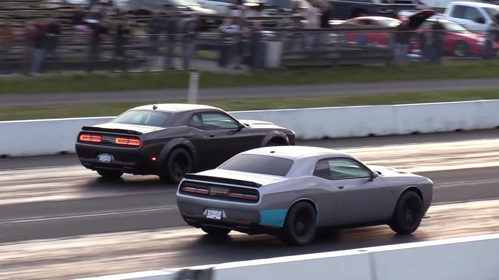 VIDEO: Napeti dvoboj između dva američka Dodge-a