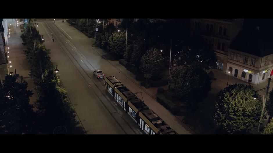 Amarok povukao tramvaj | Author: YouTube