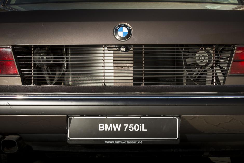 Jeste li znali? BMW proizveo 'sedmicu' s motorom V16 | Author: BMW