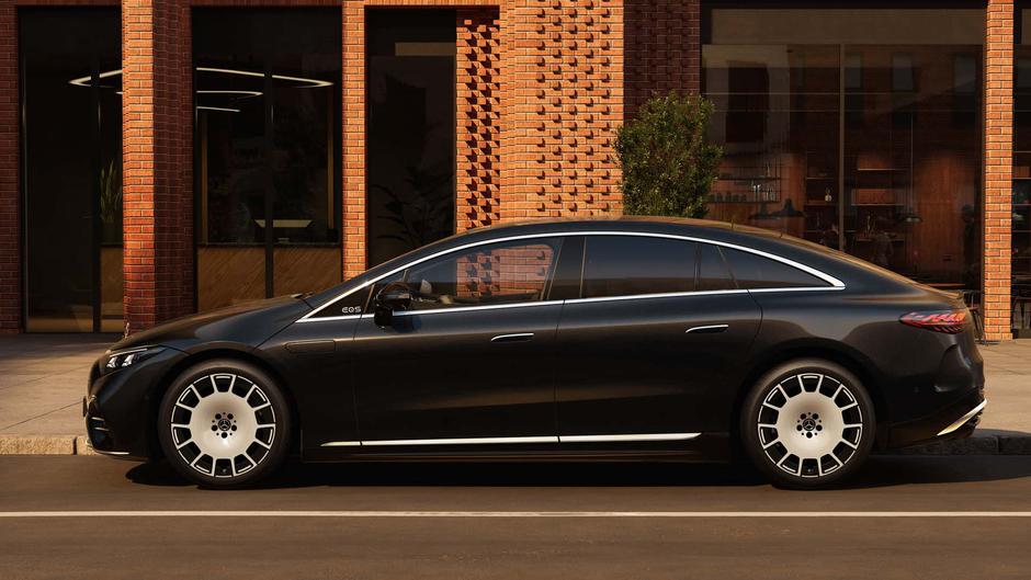 Author: Mercedes-Benz