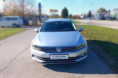 VW Passat Variant 2,0 TDI BMT Comfortline DSG 5 vrata