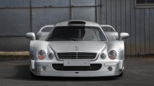 Prodaje se Mercedes-Benz AMG CLK GTR