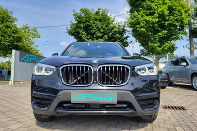 BMW X3 xDrive 20d Advantage Aut. *INDIVIDUAL*