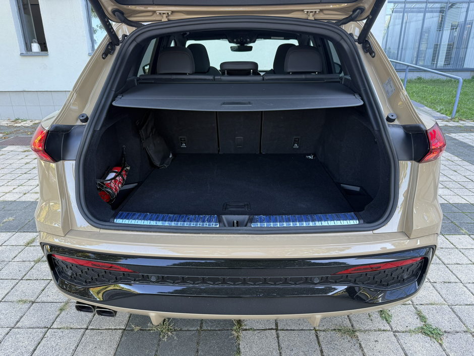 Author: Dubravko Kolarić