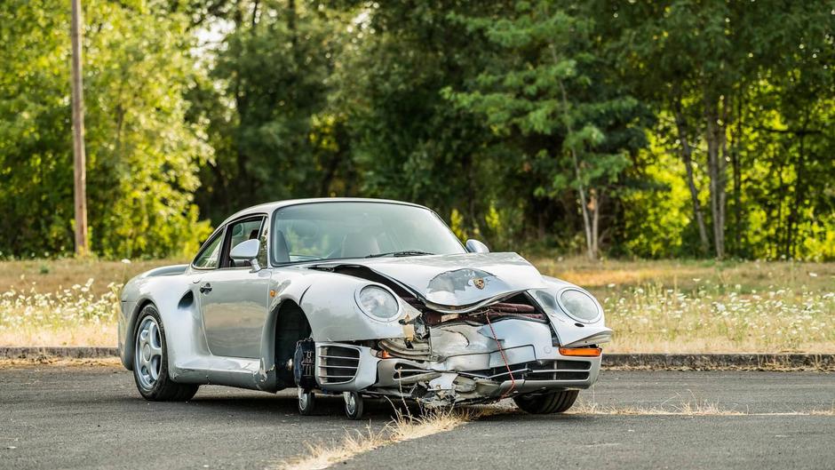 Razbijeni Porsche 959 prodaje se za 476 tisuća eura | Author: Mecum Auctions