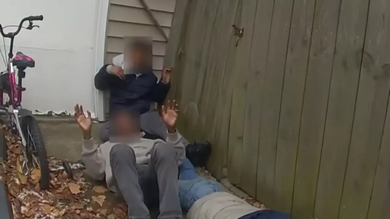 Djeca ukrala auto i bje&zcaron;ala od policije: 'Ho&cacute;e li nam djedica sad donijeti poklone?'