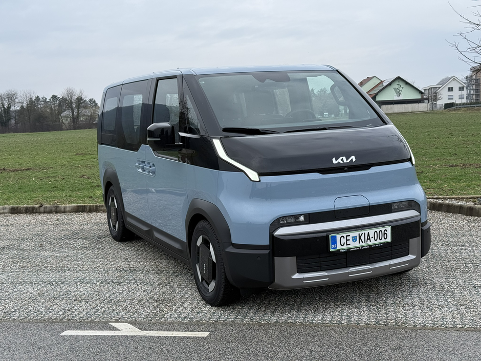 Author: Dubravko Kolarić