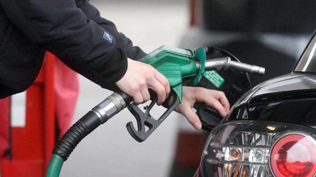 Zašto je gorivo skupo i kad cijena nafte na tržištu pada?