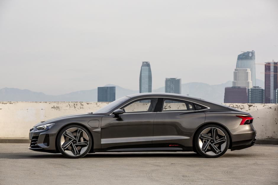 Audi predstavio konkurenta Tesli Model S - E-Tron GT Concept | Author: Audi