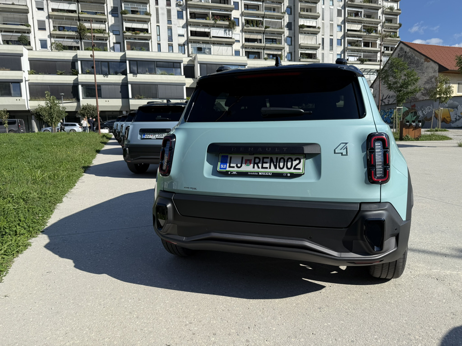 Author: Dubravko Kolarić