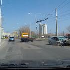 VIDEO: Ruski vozač šlepe razmišljao o punici pa uzrokovao kaos na cesti