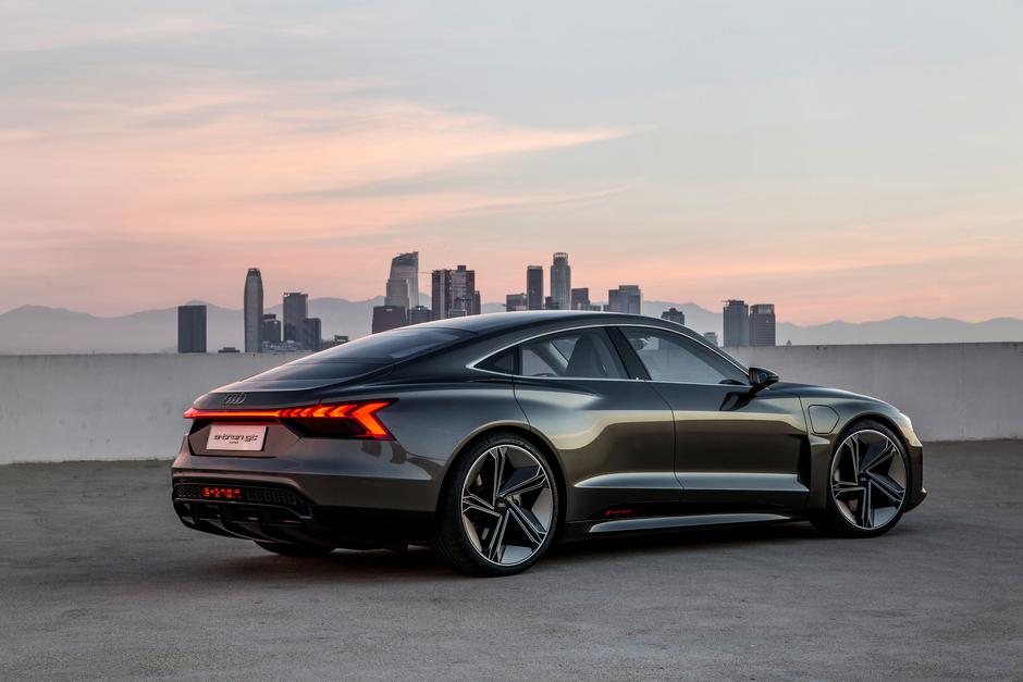 Audi predstavio konkurenta Tesli Model S - E-Tron GT Concept | Author: Audi