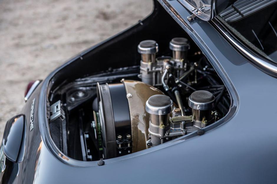 Kombinacijom starog i modernog Porschea nastaje savršenstvo | Author: Car Throttle/Youtube