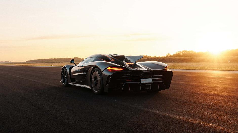 Author: Koenigsegg 