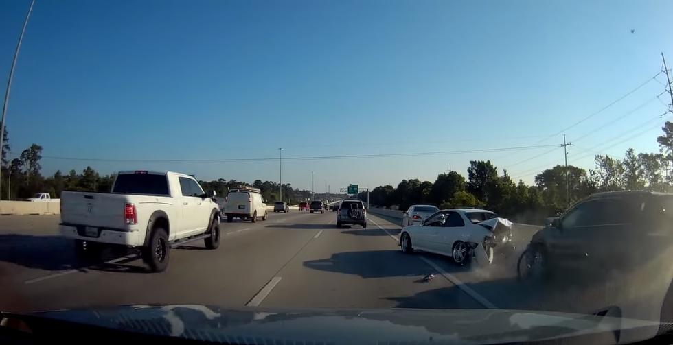 VIDEO: Na zaustavnoj traci pomeo automobile u kvaru