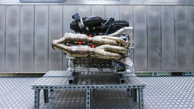 Motor V12 Aston Martin Valkyrie