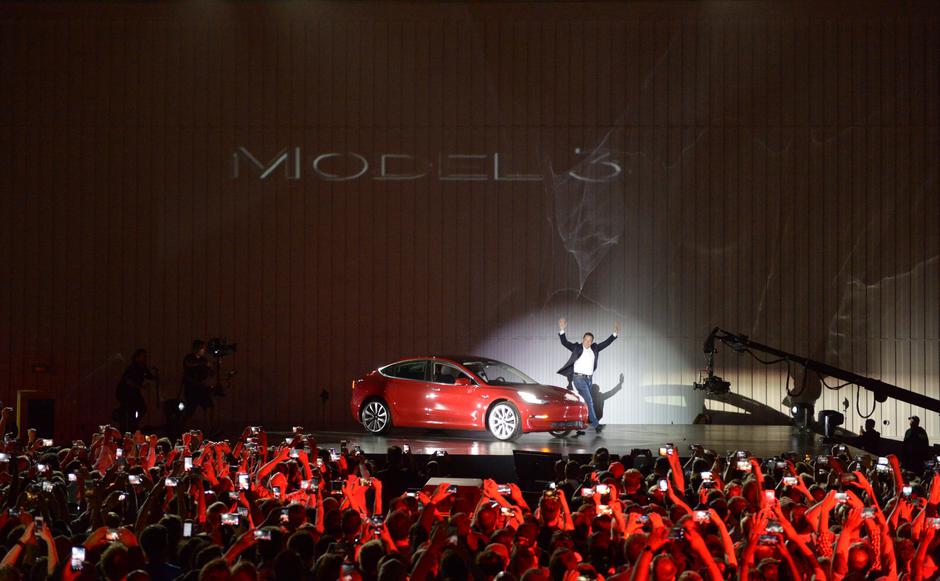Tesla Model 3 - premijera | Author: Andrej Sokolow/DPA/PIXSELL
