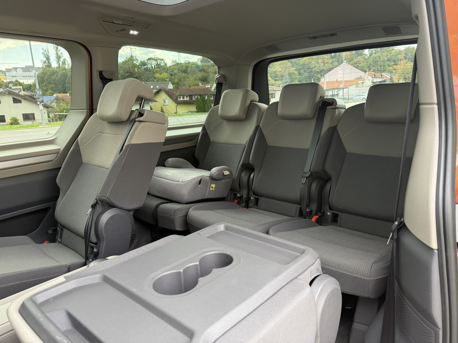 Author: Dubravko Kolarić