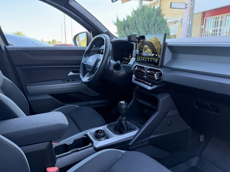 Author: Dubravko Kolarić