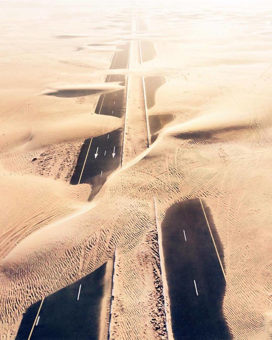 Apokaliptične scene cesta u Arapskim Emiratima | Author: Irenaeus Herok