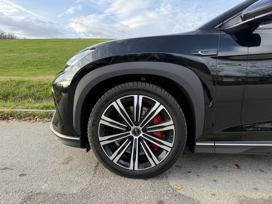 Author: Dubravko Kolarić