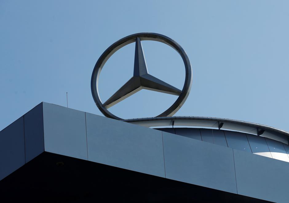 Mercedes Stuttgart logo | Author: Ralph Orlowski/REUTERT/PIXSELL
