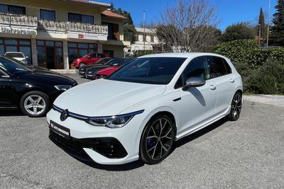 VW Golf 8 R 4Motion DSG - IQ.Drive, IQ.Light, Harman/Kardon