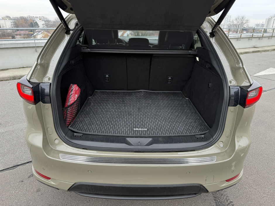 Author: Dubravko Kolarić