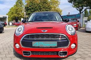 MINI COOPER SD Aut. //LED//H&K//NaviPro//Chill//Wired//JCW