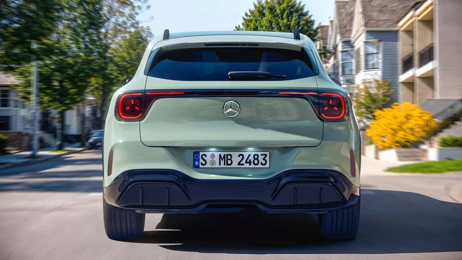 Author: Mercedes-Benz