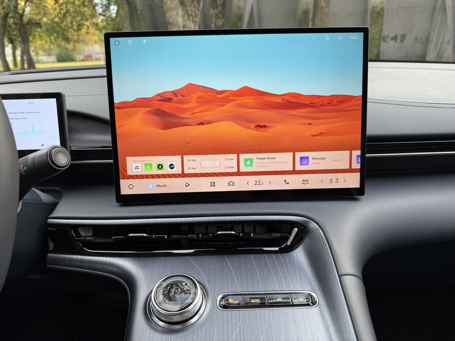 Author: Dubravko Kolarić