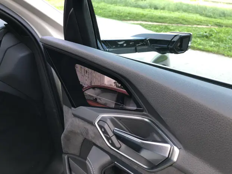 Author: Dubravko Kolarić