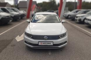 VW Passat 2,0 TDI BMT Connect DSG 4 vrata