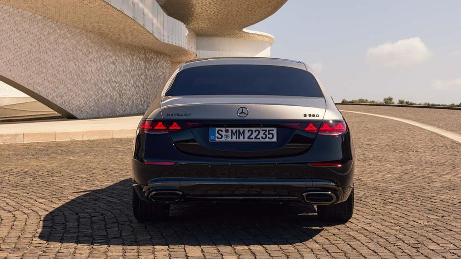 Author: Mercedes-Benz