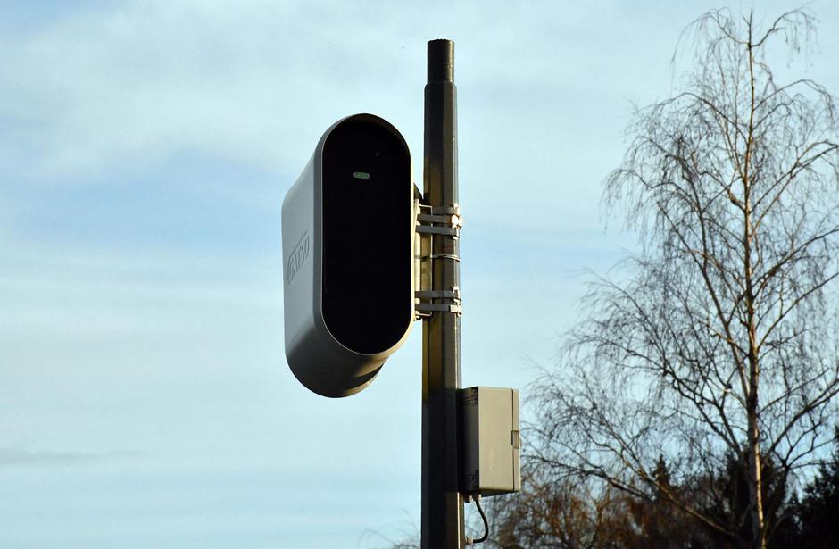 Slavonski Brod: Na više lokacija u gradu postavljene nove kamere za kontrolu brzine | Author: Ivica Galovic/ PIXSELL