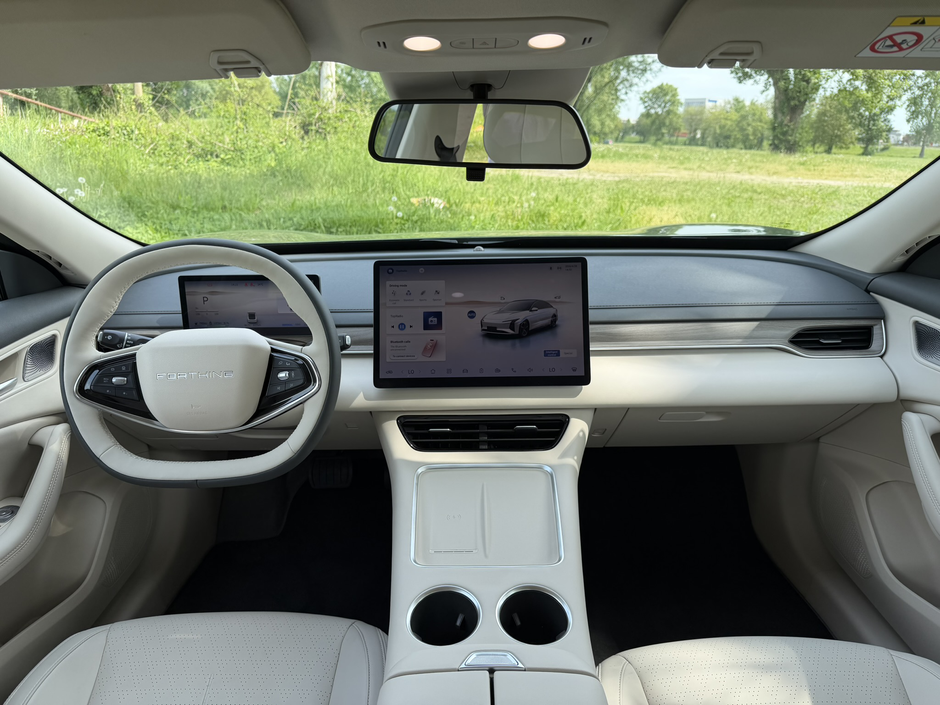 Author: Dubravko Kolarić