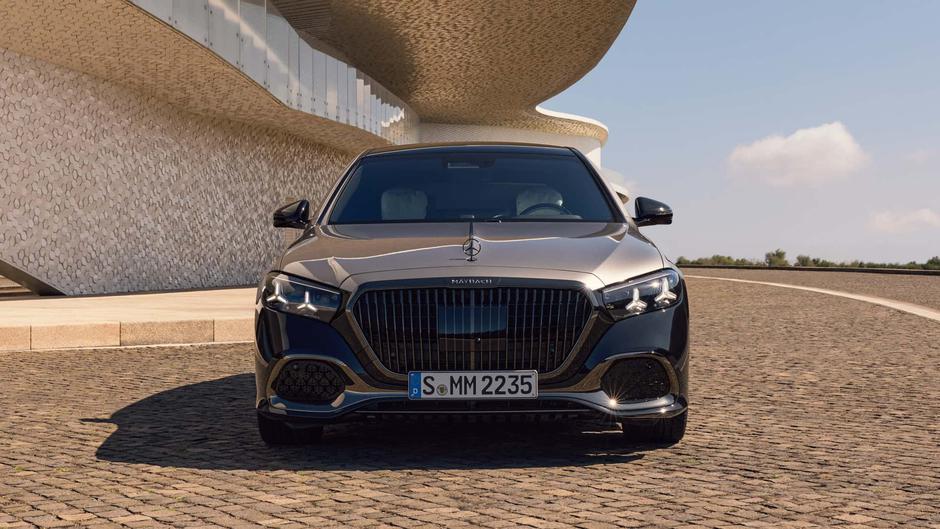 Author: Mercedes-Benz