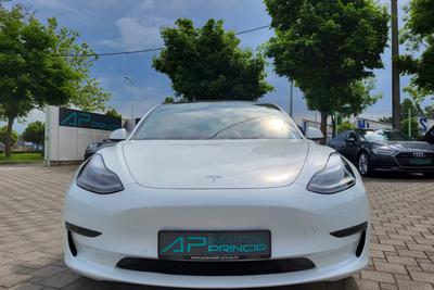 Tesla Model 3 DUAL MOTOR Long Range AWD
