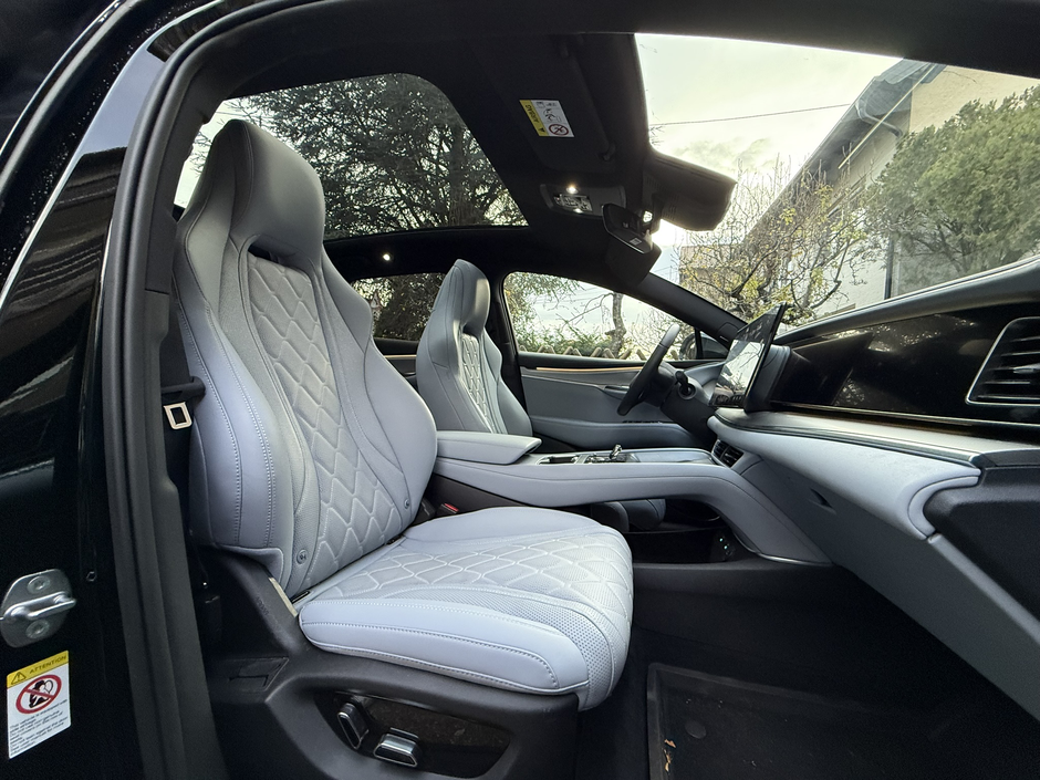 Author: Dubravko Kolarić