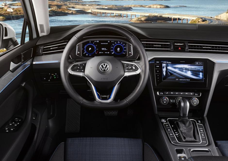 Volkswagen Passat GTE | Author: Volkswagen
