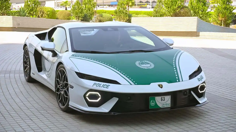 Policija Dubaija dobila Lamborghini s 920 KS: Za&scaron;to im uop&cacute;e trebaju takvi auti?