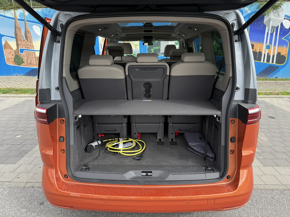 Author: Dubravko Kolarić