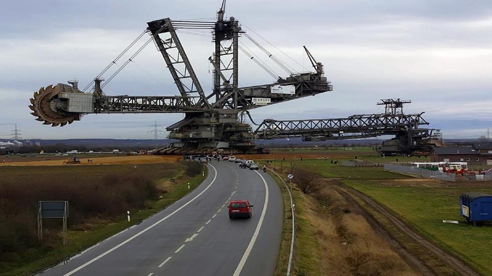 Najveći na svijetu: Ovo njemačko vozilo dugo je čak 220 metara