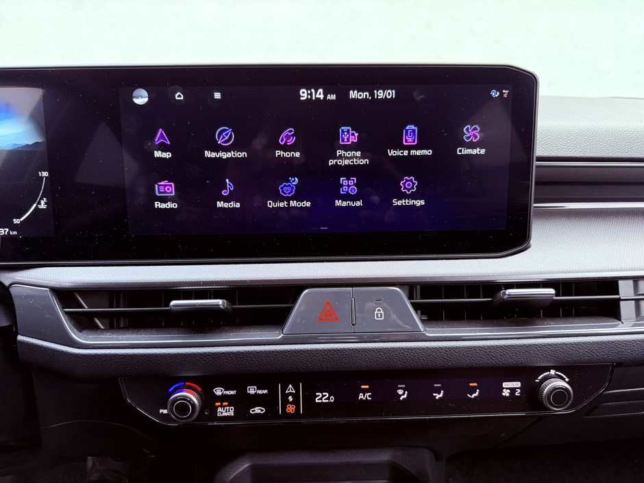 Author: Dubravko Kolarić