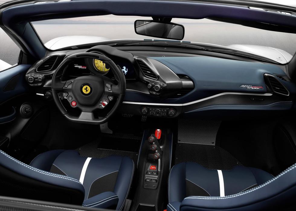 Spoj ljepote i ludosti: Predstavljen Ferrari 488 Pista Spider